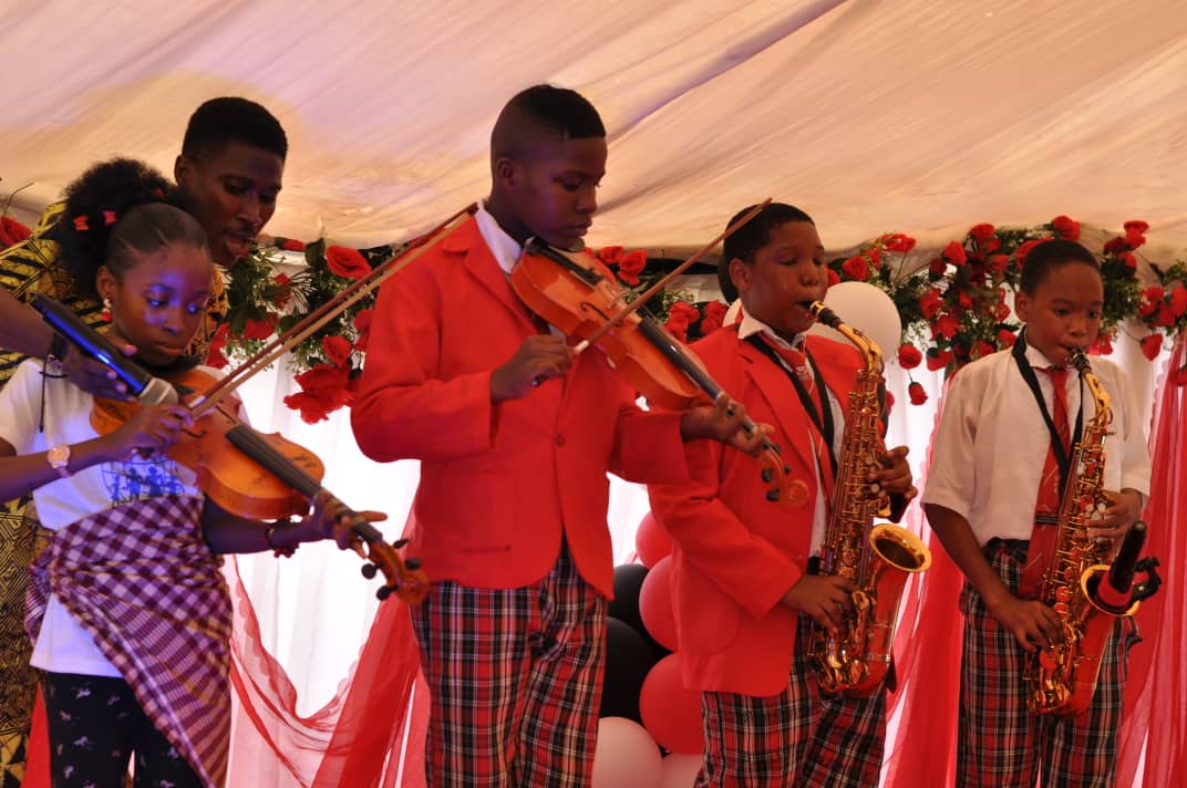 CANADIAN GATEWAY HIGH SCHOOL CELEBRATE GRADUATION AND END OF SESSION PARTY