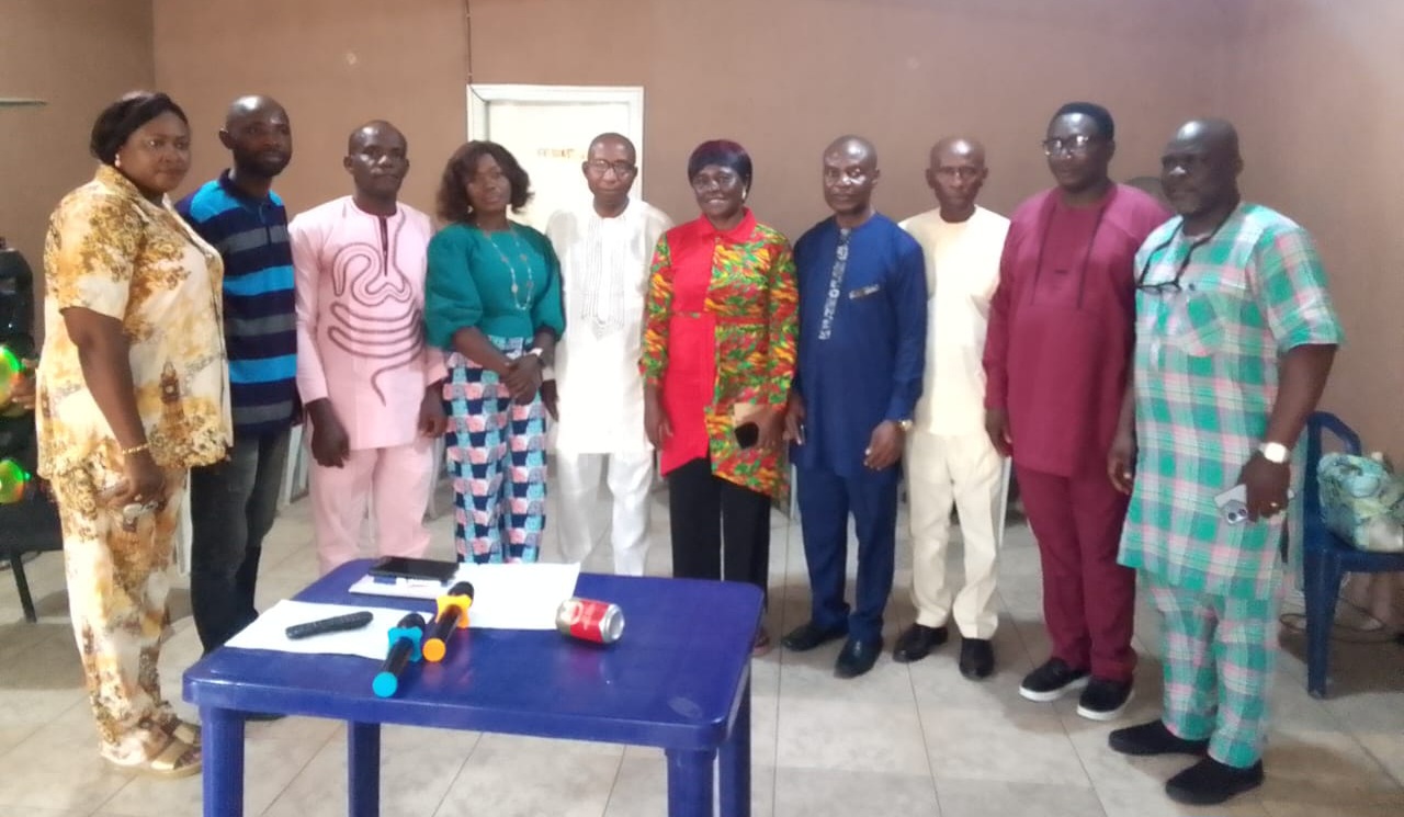 NUJ LAGOS COUNCIL SWEARS IN NEW EXECUTIVES OF POWERFUL PEN MEDIA CHAPEL
