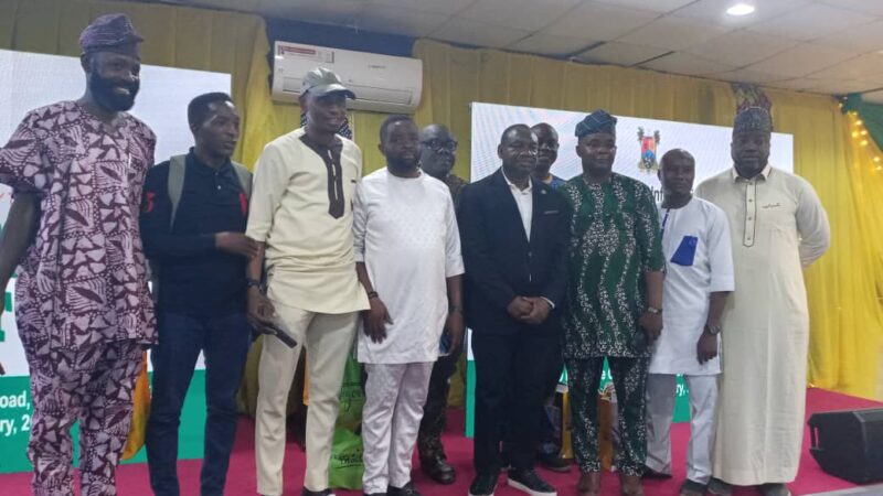 LAGOS MINISTRY OF INFORMATION HOSTS JOINT CITIZENS/MEDIA ENGAGEMENT FORUM…. PARTNERS WITH OGUN STATE TO BOOST WATER SUPPLY TO LAGOS , PAYS #600m UPFRONT….. TO COMMISSION NEW GENERAL HOSPITAL IN OJO LGA