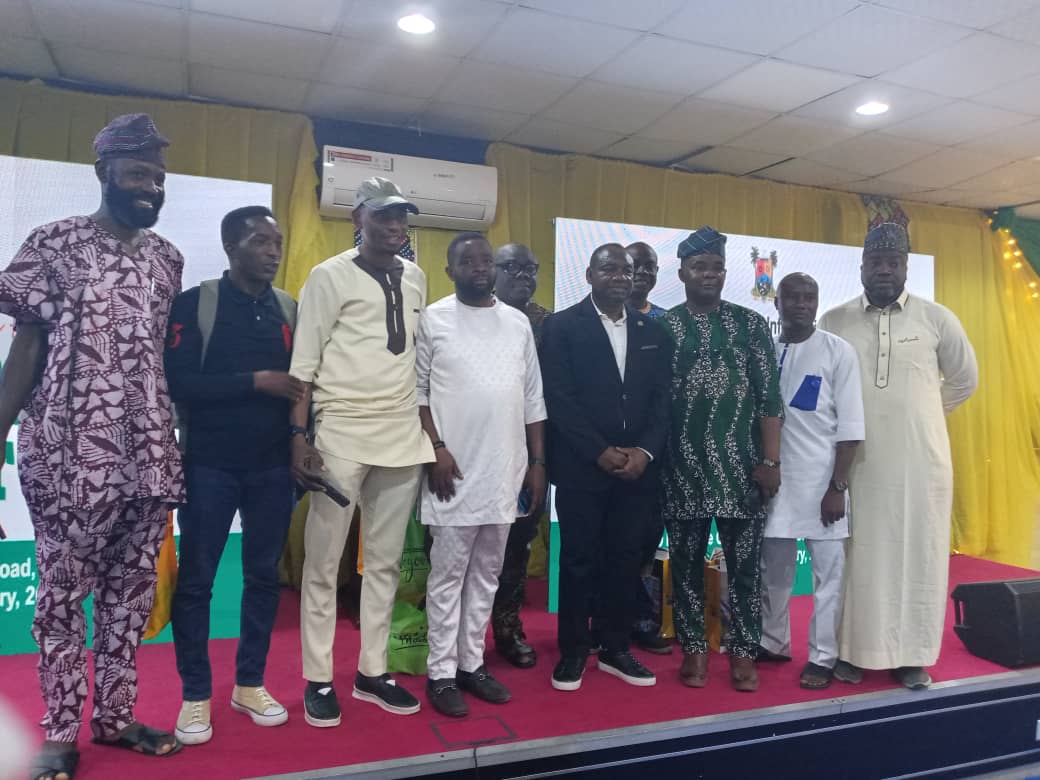 LAGOS MINISTRY OF INFORMATION HOSTS JOINT CITIZENS/MEDIA ENGAGEMENT FORUM…. PARTNERS WITH OGUN STATE TO BOOST WATER SUPPLY TO LAGOS , PAYS #600m UPFRONT….. TO COMMISSION NEW GENERAL HOSPITAL IN OJO LGA