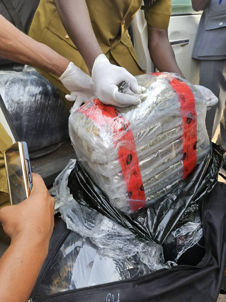 APAPA CUSTOMS, NDLEA INTERCEPT 347.5KG OF CANADIAN LOUD HIDDEN IN BAGS